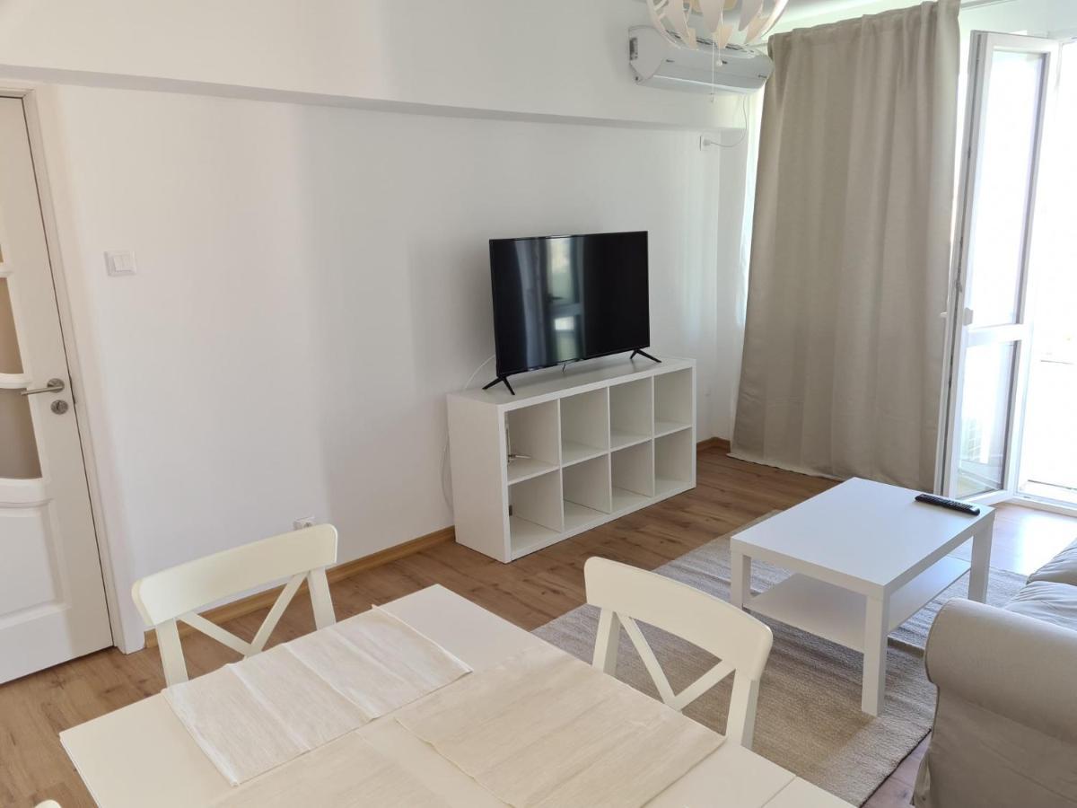 Rene'S Leisure Apartment ブカレスト エクステリア 写真